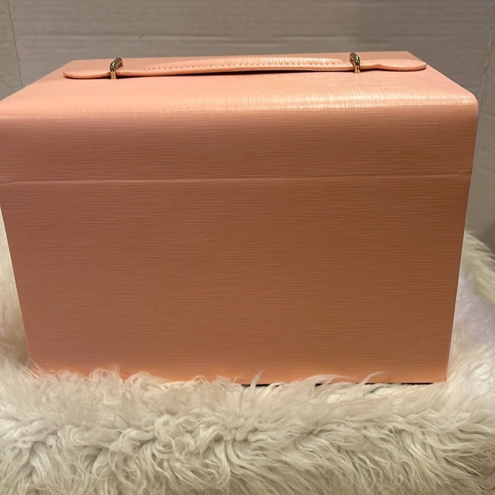 Pink Jewelry Box Expandable with Organizers NWOT - Picture 5 of 16